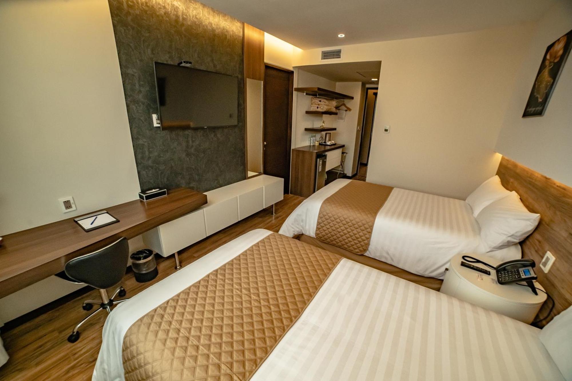 Hotel La Peonia SRL La Paz Esterno foto